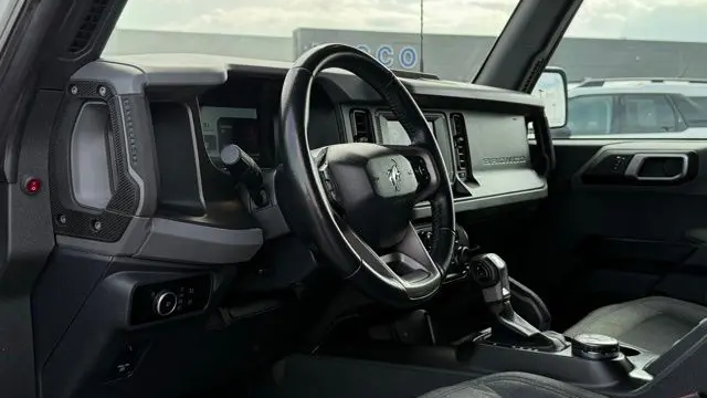 2023 Ford Bronco Base