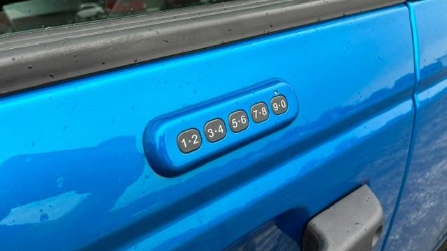 2023 Ford Bronco Base