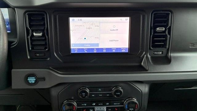 2023 Ford Bronco Base