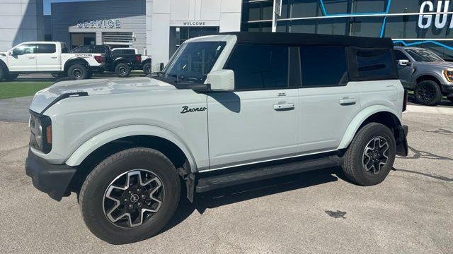 Preowned 2023 Ford Bronco Black Diamond for Sale