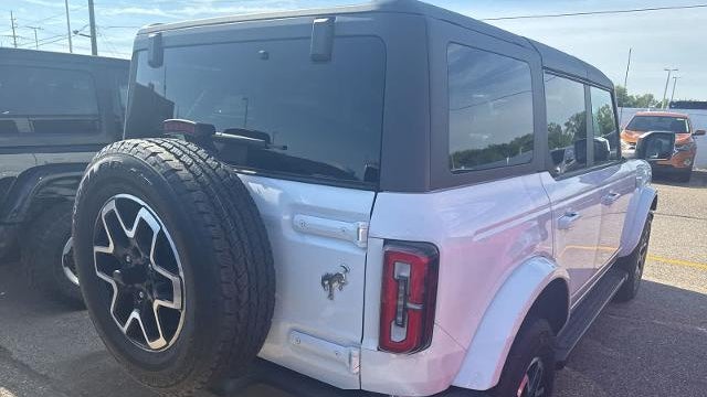 2023 Ford Bronco Base
