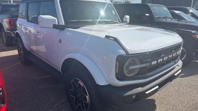 2023 Ford Bronco Base