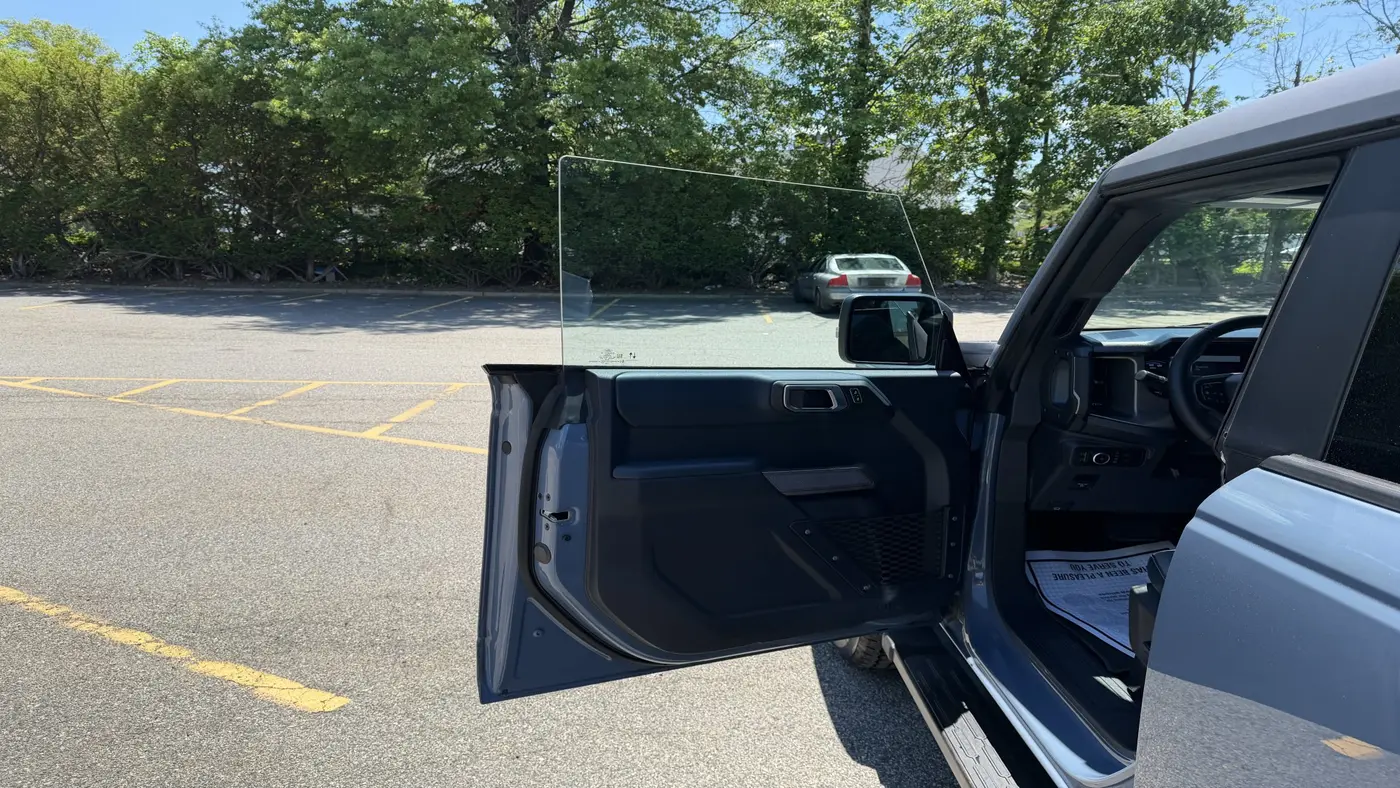 2023 Ford Bronco Base