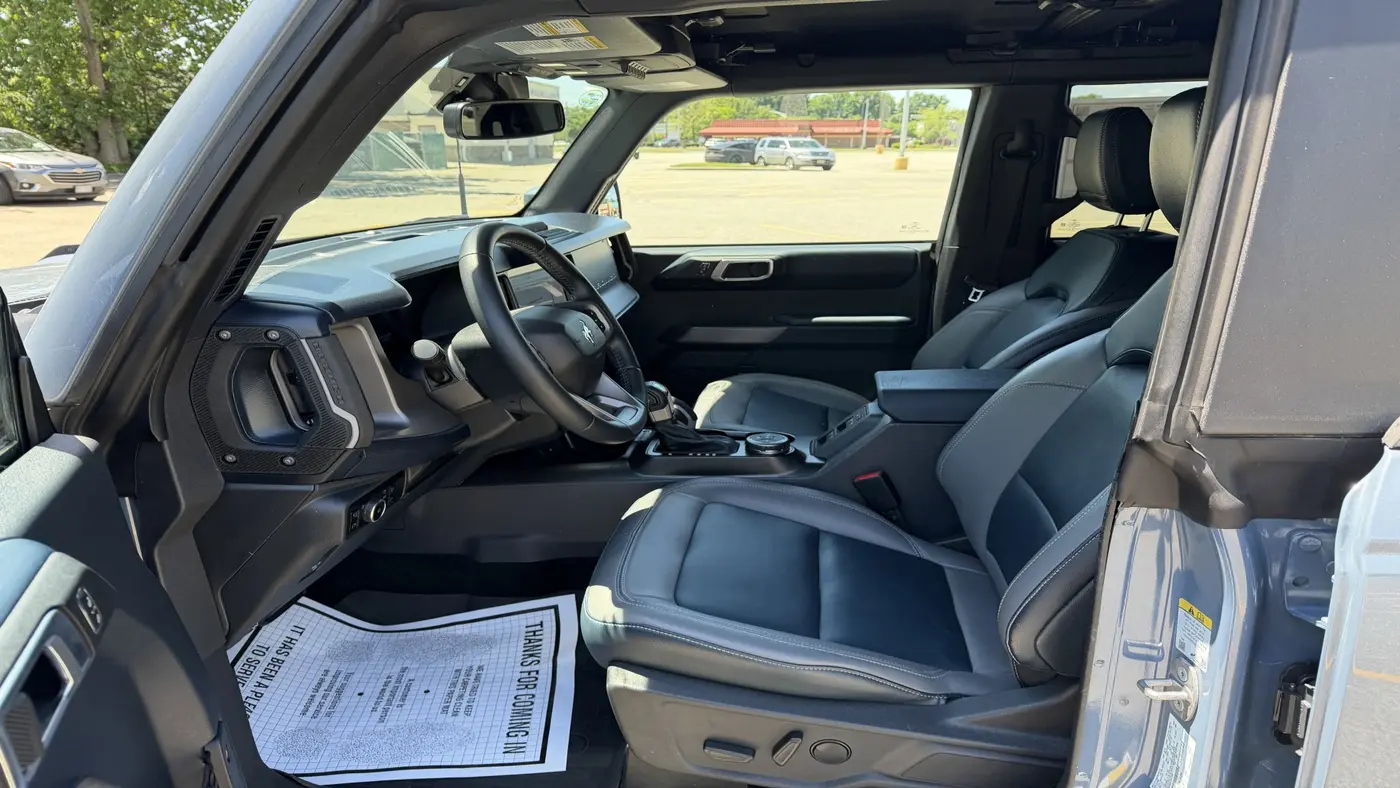 2023 Ford Bronco Base