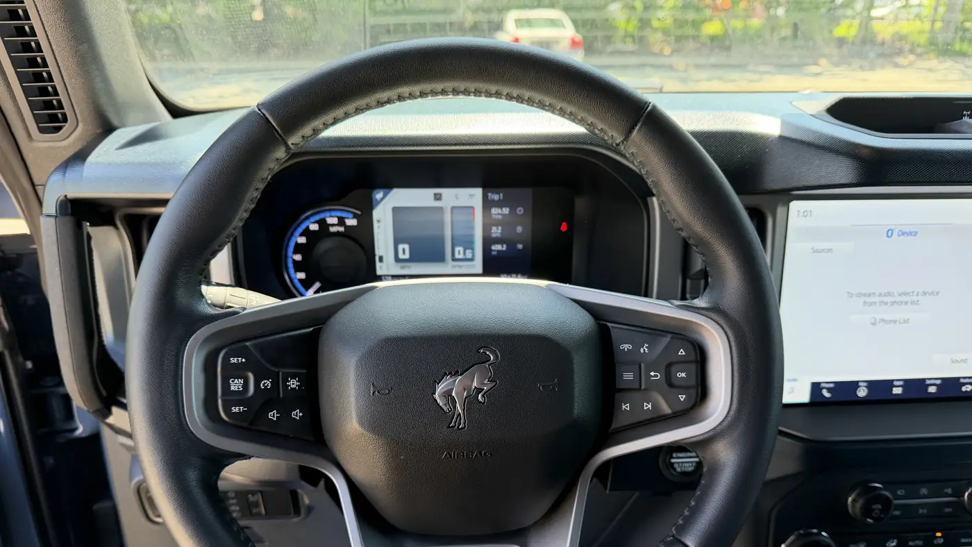 2023 Ford Bronco Base