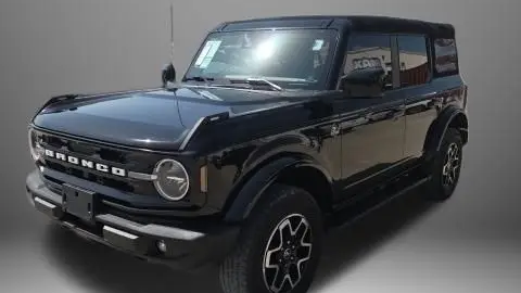 2023 Ford Bronco Base