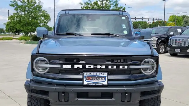 2023 Ford Bronco Base