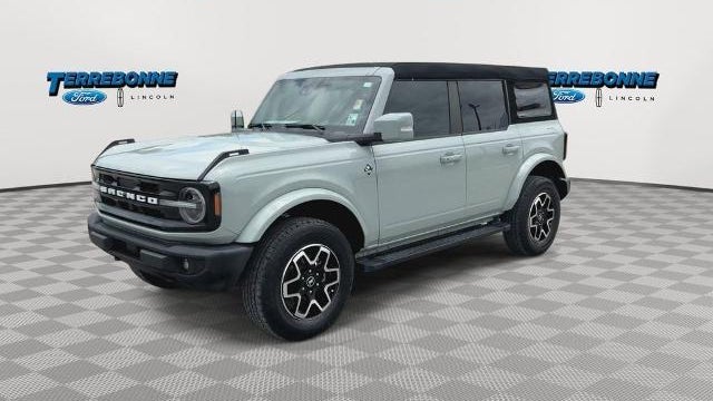 2023 Ford Bronco Base
