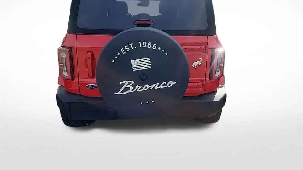 2023 Ford Bronco Base