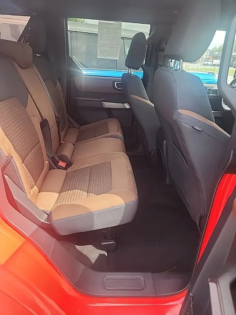 2023 Ford Bronco - $39,995