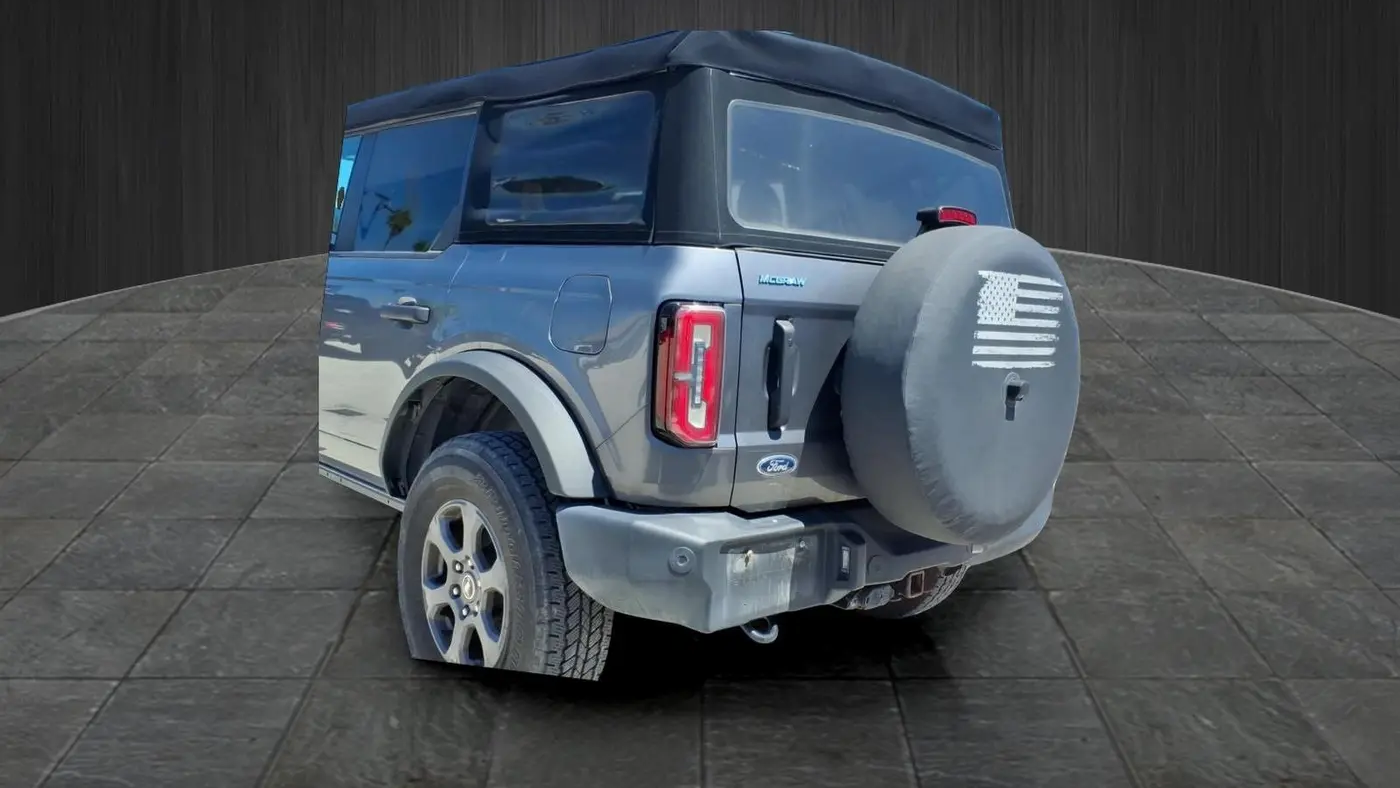 2023 Ford Bronco Base