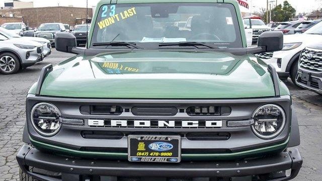 2023 Ford Bronco Base