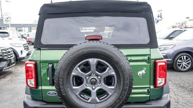 2023 Ford Bronco Base