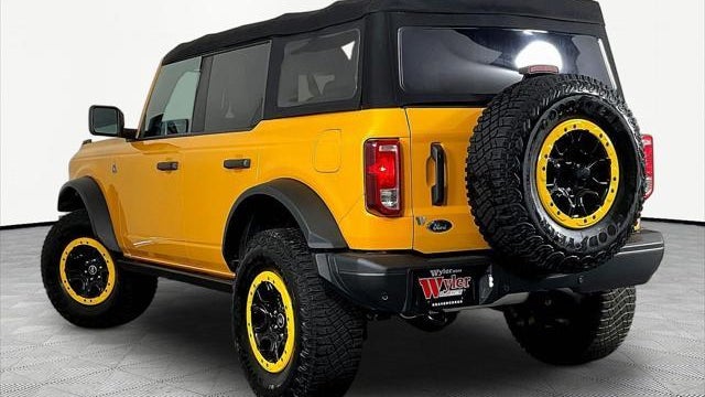2022 Ford Bronco Base Advanced