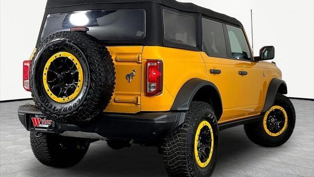 2022 Ford Bronco Base Advanced
