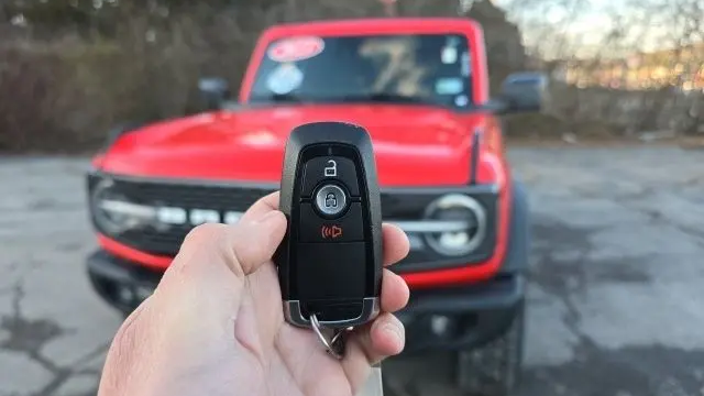 2023 Ford Bronco Base Advanced