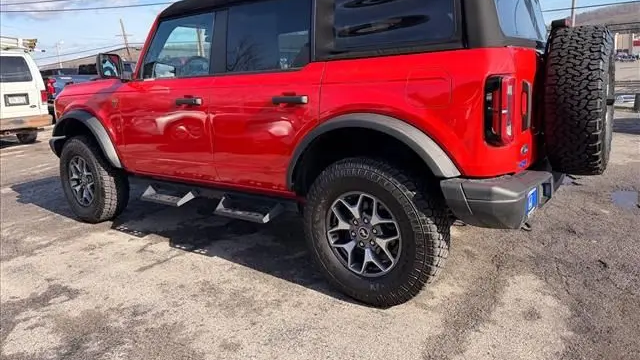2023 Ford Bronco Base Advanced