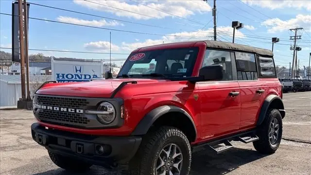 2023 Ford Bronco Base Advanced