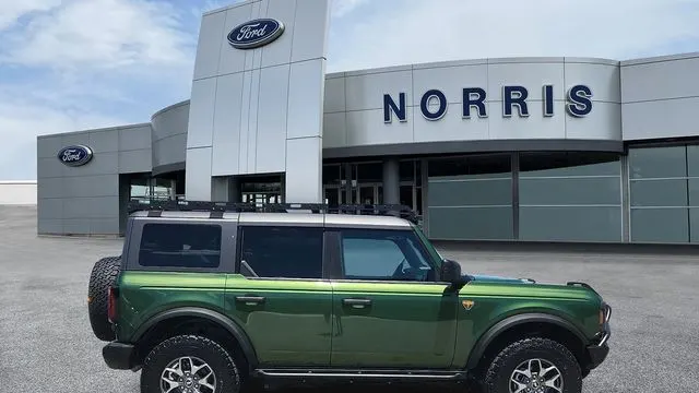 2022 Ford Bronco Base Advanced