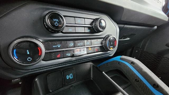 2022 Ford Bronco Base Advanced