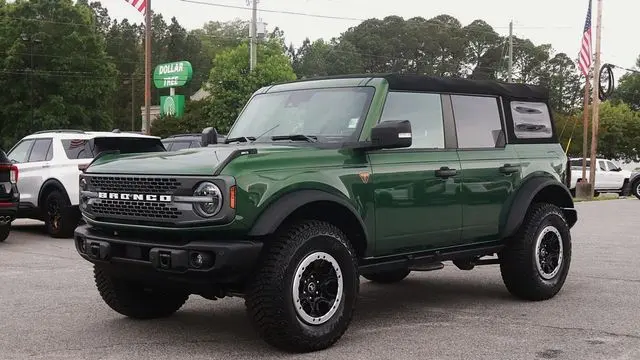 2023 Ford Bronco Base Advanced