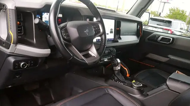 2023 Ford Bronco Base Advanced