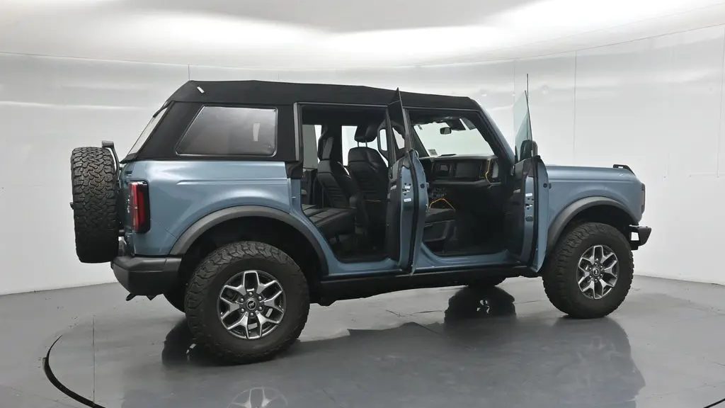 2021 Ford Bronco Badlands Advanced
