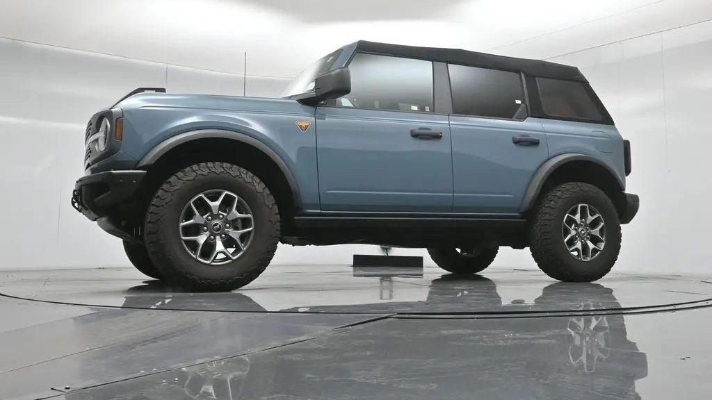 2021 Ford Bronco Badlands Advanced