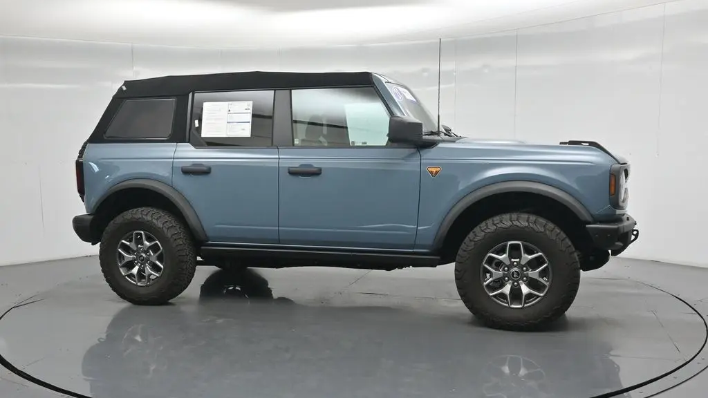 2021 Ford Bronco Badlands Advanced