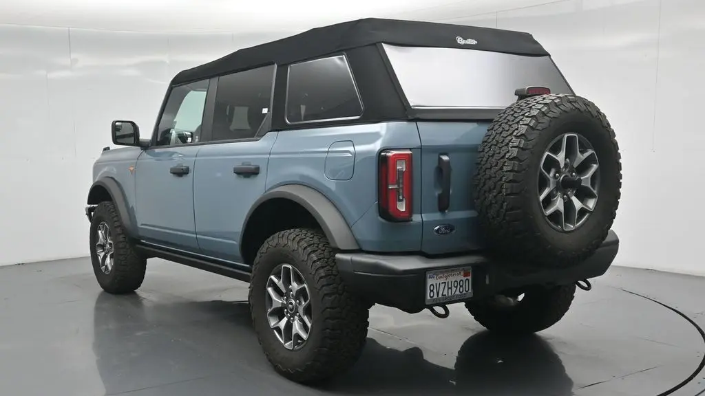 2021 Ford Bronco Badlands Advanced