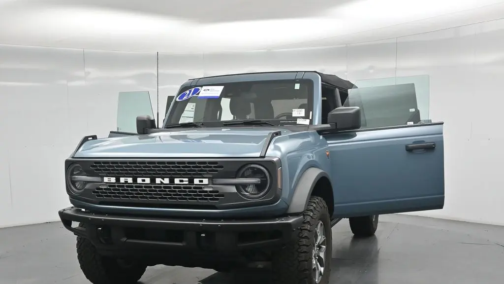2021 Ford Bronco Badlands Advanced