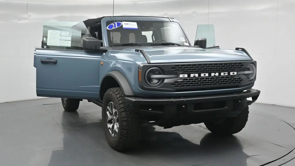 2021 Ford Bronco Badlands Advanced