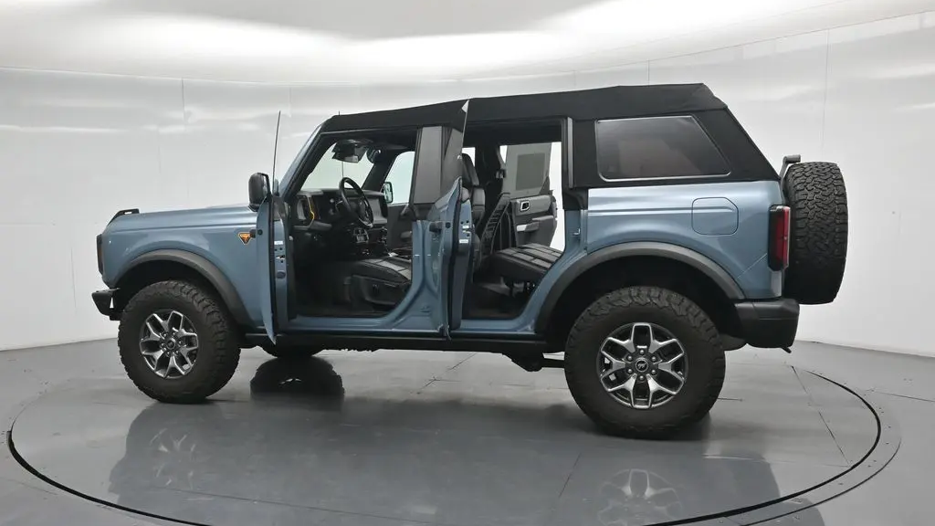 2021 Ford Bronco Badlands Advanced