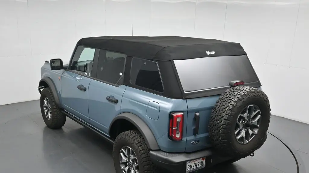 2021 Ford Bronco Badlands Advanced
