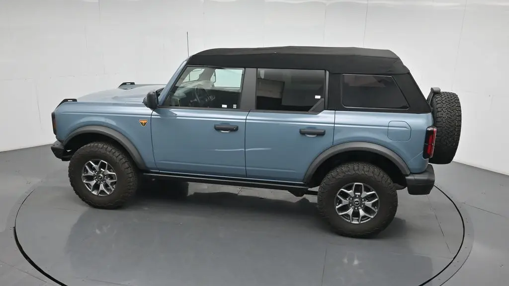2021 Ford Bronco Badlands Advanced