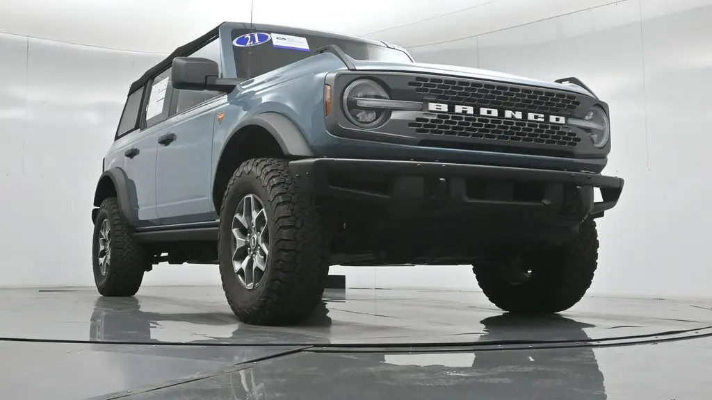 2021 Ford Bronco Badlands Advanced