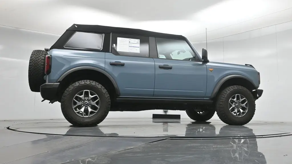 2021 Ford Bronco Badlands Advanced