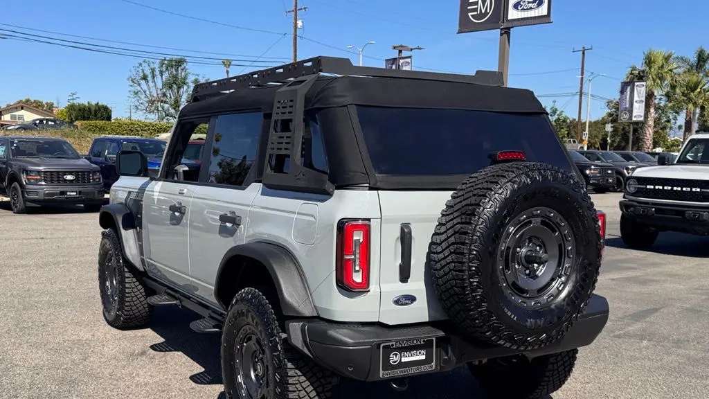 2023 Ford Bronco Base Advanced