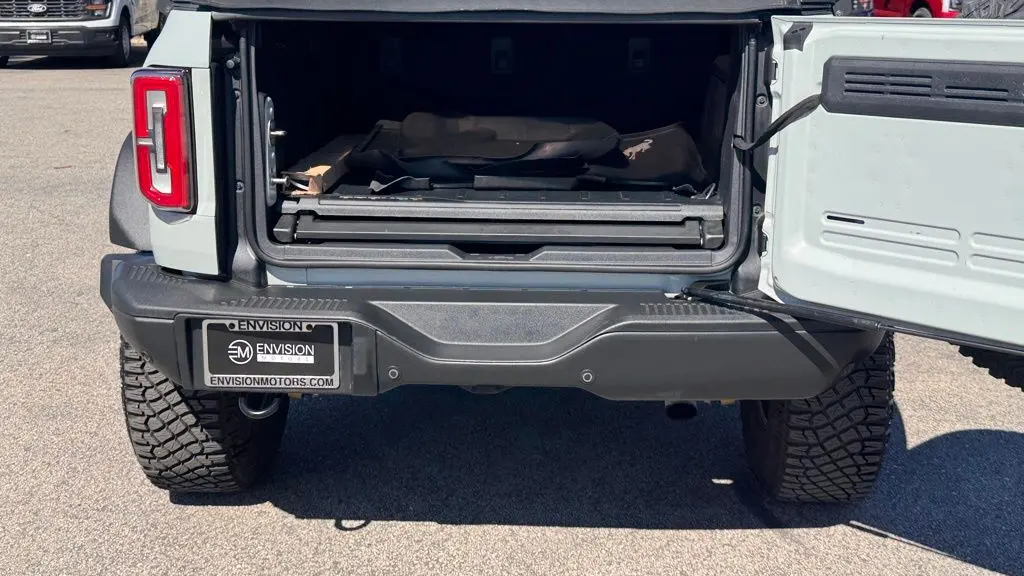 2023 Ford Bronco Base Advanced