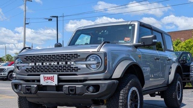 2023 Ford Bronco Base Advanced