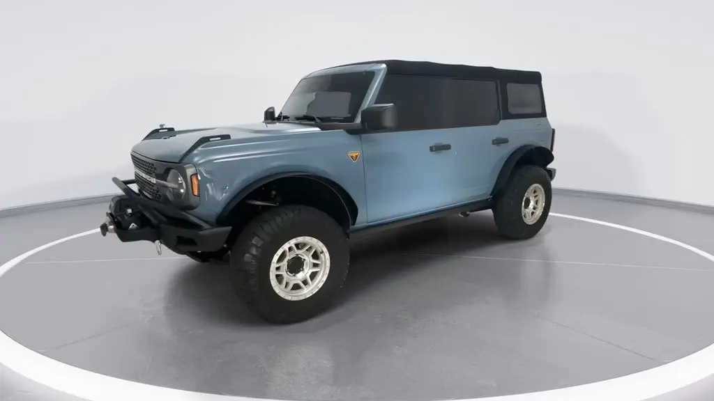 2023 Ford Bronco Base Advanced