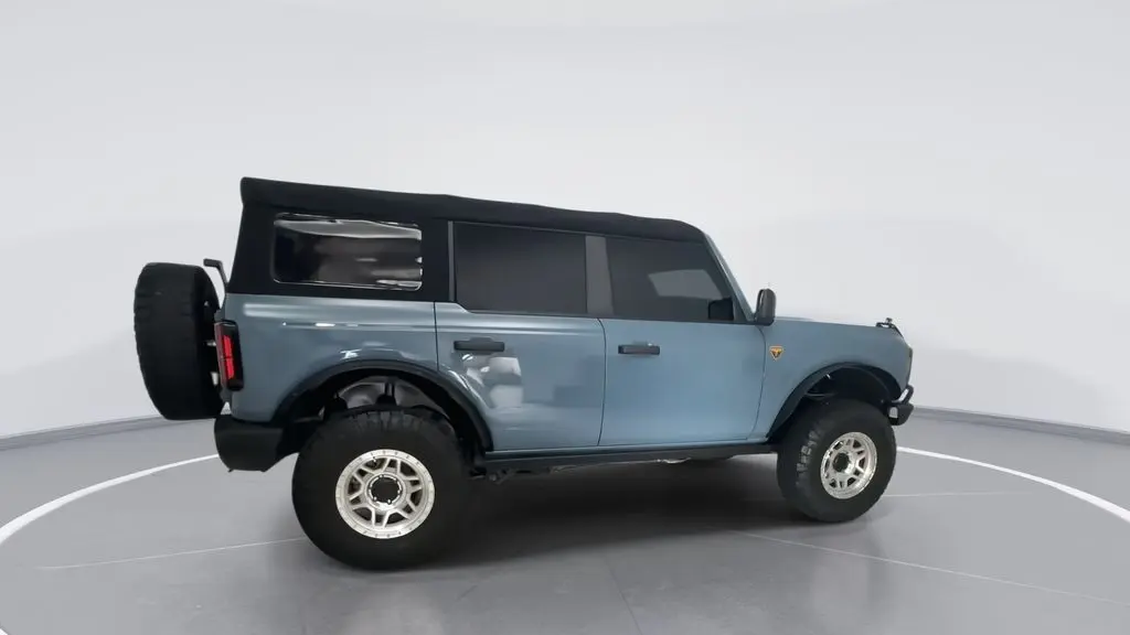 2023 Ford Bronco Base Advanced