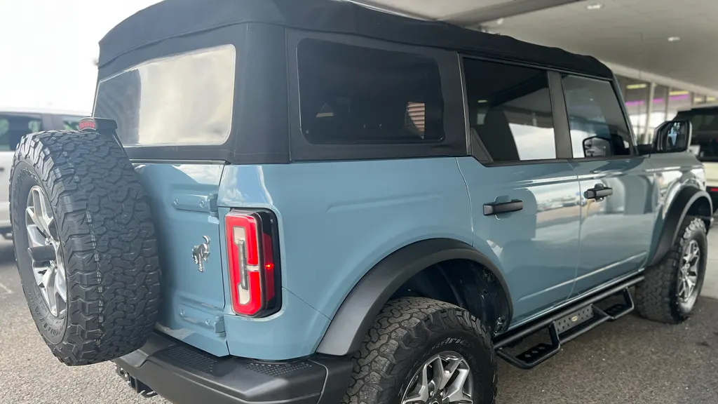 2021 Ford Bronco Badlands Advanced