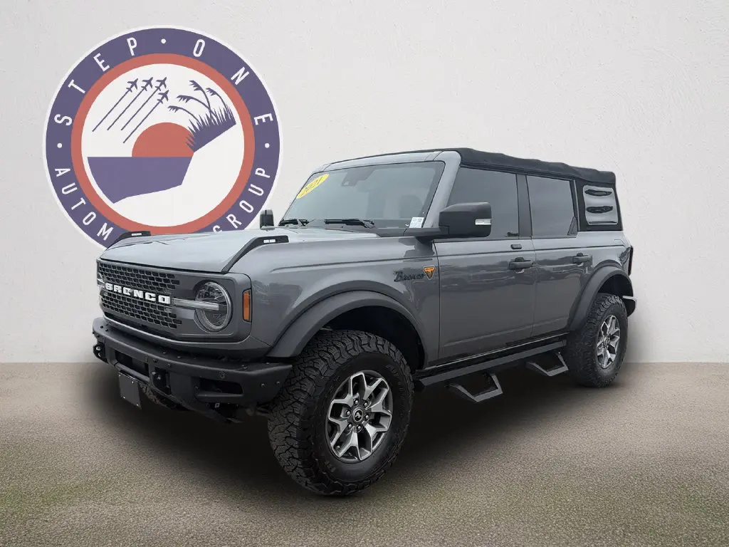 2021 Ford Bronco - $35,530