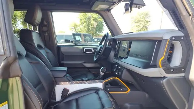 2023 Ford Bronco Base Advanced