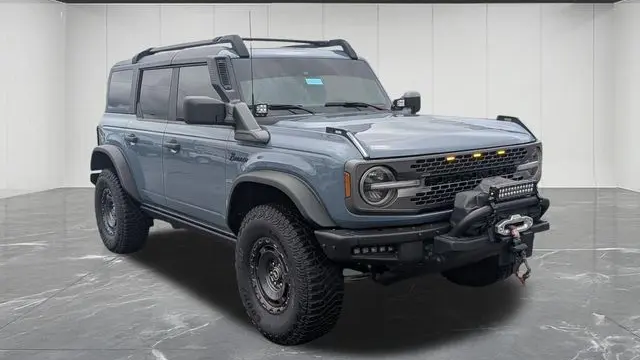 2023 Ford Bronco Base Advanced