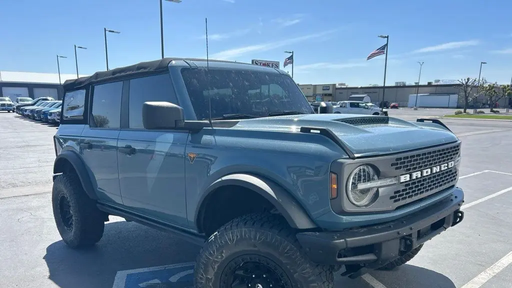 2022 Ford Bronco Base Advanced