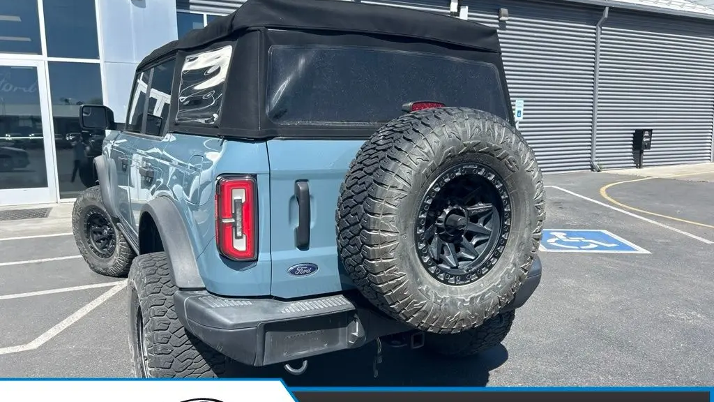 2022 Ford Bronco Base Advanced