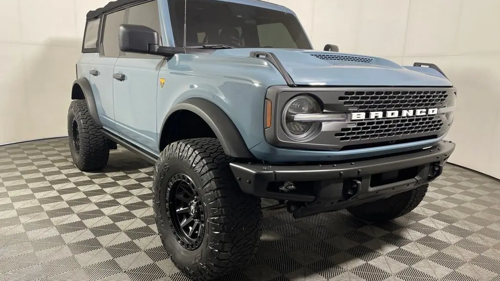 2022 Ford Bronco Base Advanced