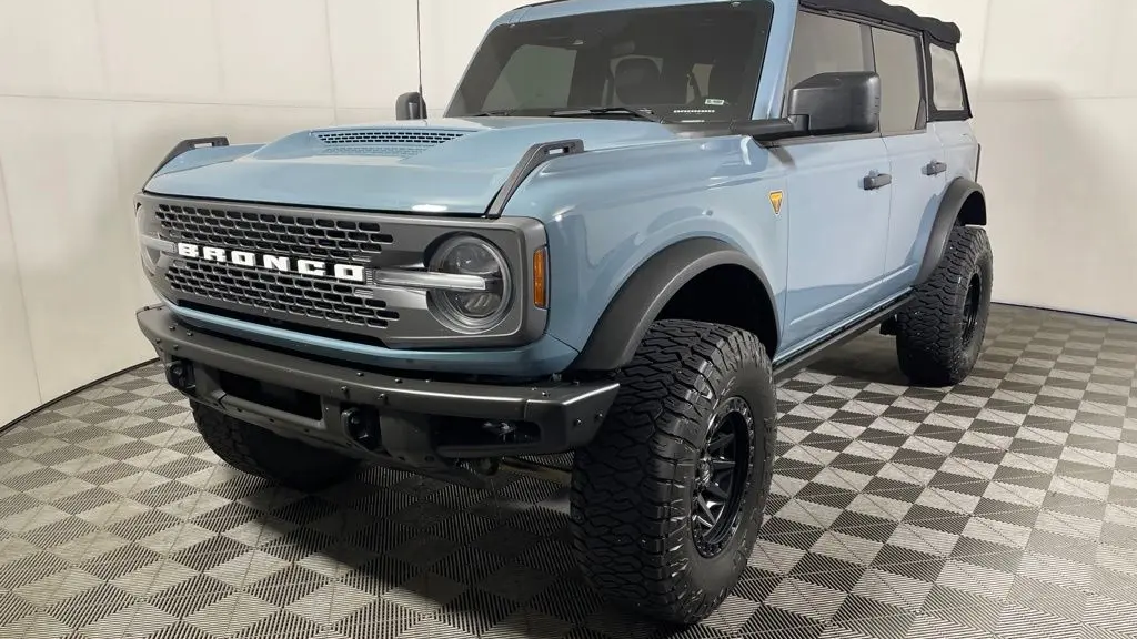 2022 Ford Bronco Base Advanced